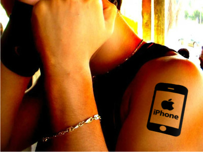 iphone tattoo