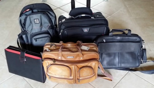 Laptop Shoulder Bag 15.6 inch ATAILORBIRD Travel-Friendly Handbag Briefcase Computer Protective Messenger Carrying Case for Men and Women 